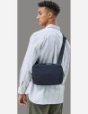 Form Crossbody Xoopar