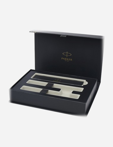 Coffret Parker IM Essentials comprenant un stylo roller et un stylo à bille - argenté